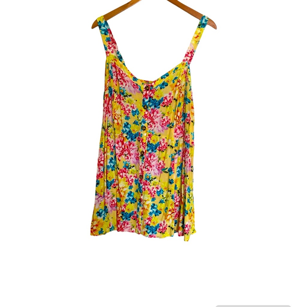 Torrid chiffon swing cami top with corset back. Size 3